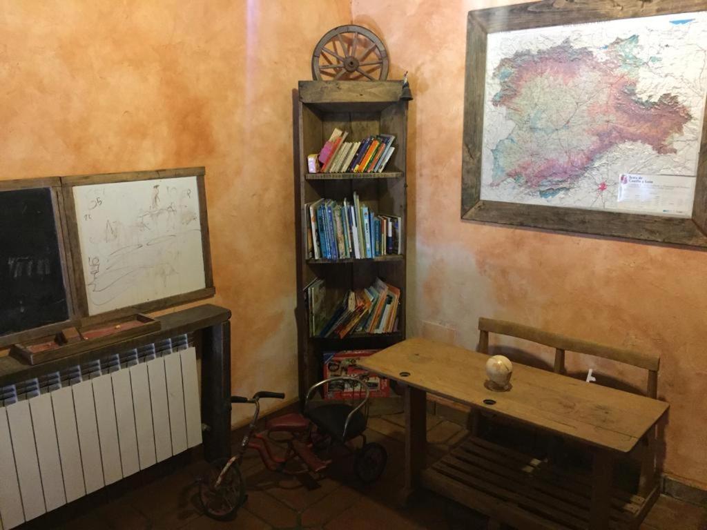 Casa Rural La Charolesa Aguilera 外观 照片