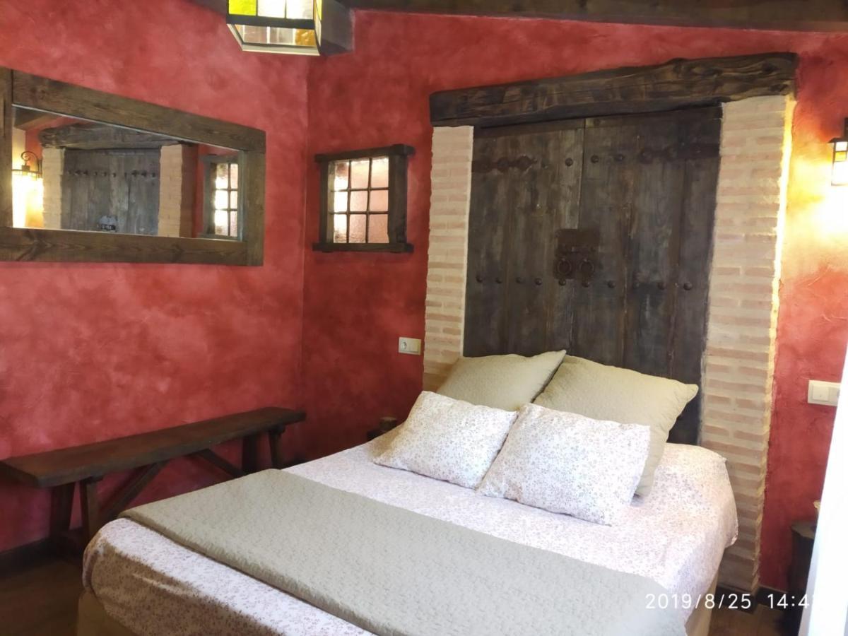 Casa Rural La Charolesa Aguilera 外观 照片